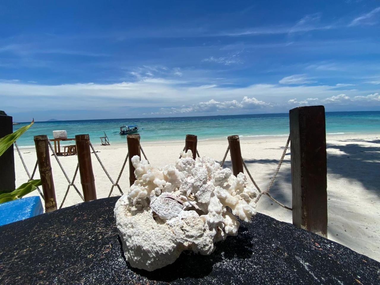 Dewati Roomstay B&B Lang Tengah Island Экстерьер фото